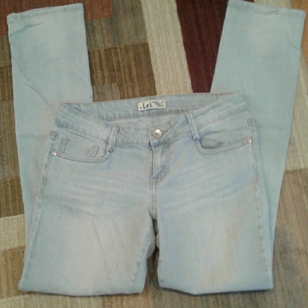 💥L.e.i. jeans